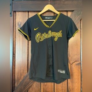 Womens Pittsburgh Pirates Jersey